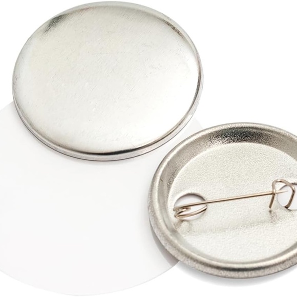 We R Memory Keepers Medium Button Press Refill (37mm), 100-pack, Create DIY Cust - Picture 4 of 4